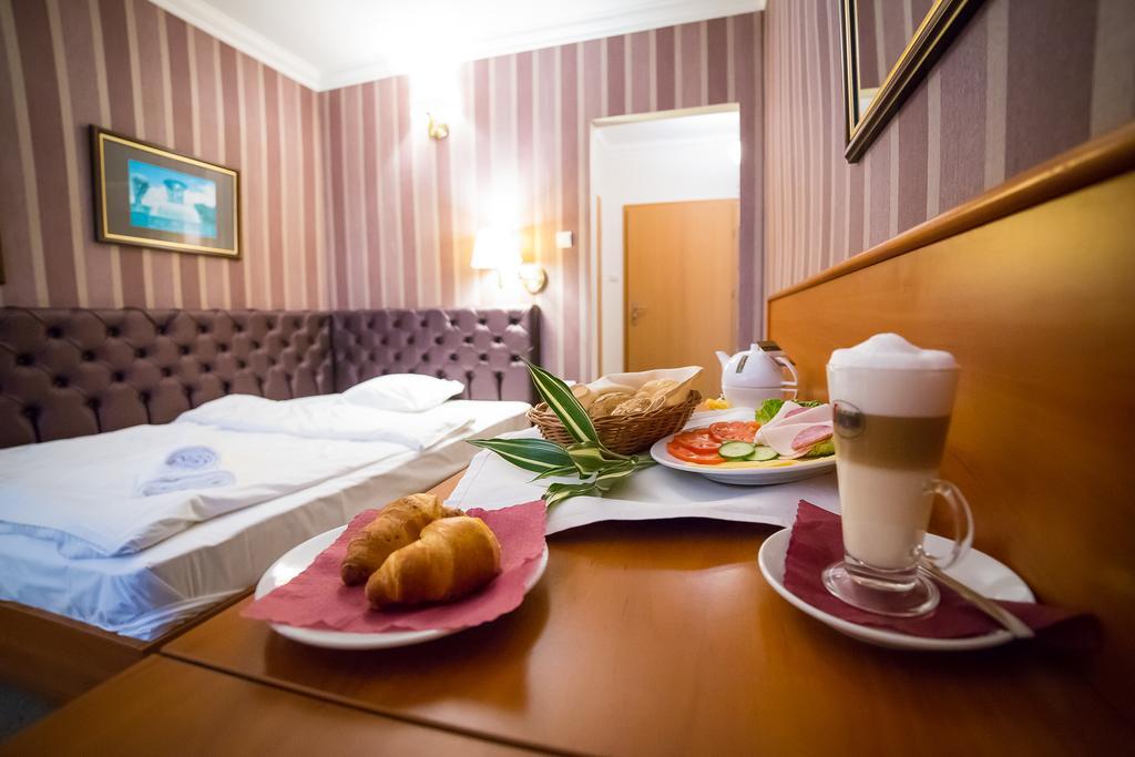 Hotel Europejski Nysa Bilik gambar
